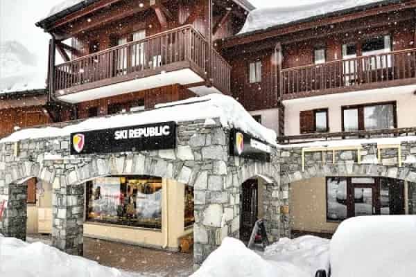 Ski Republic Centre Station Rond Point des Pistes