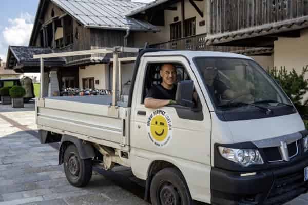 Snow service Cortina delivery