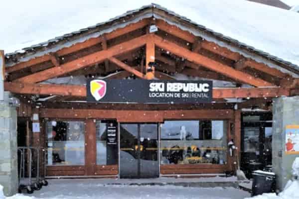Ski Republic Centre Village Les Rappes Sports