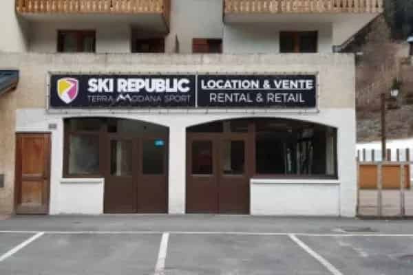 Ski Republic Centre Station Terra Modana Sport
