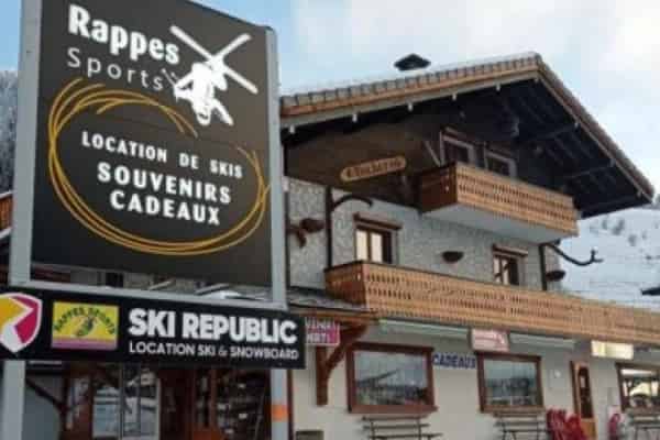 Ski Republic Centre Village Les Rappes Sports